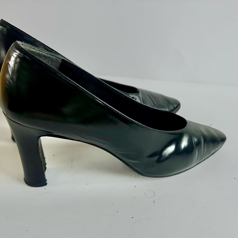 Stuart Weitzman Black Pointed Heels